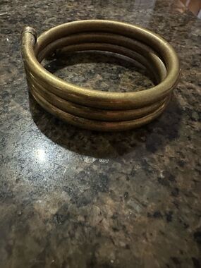 Vintage brass bracelet.